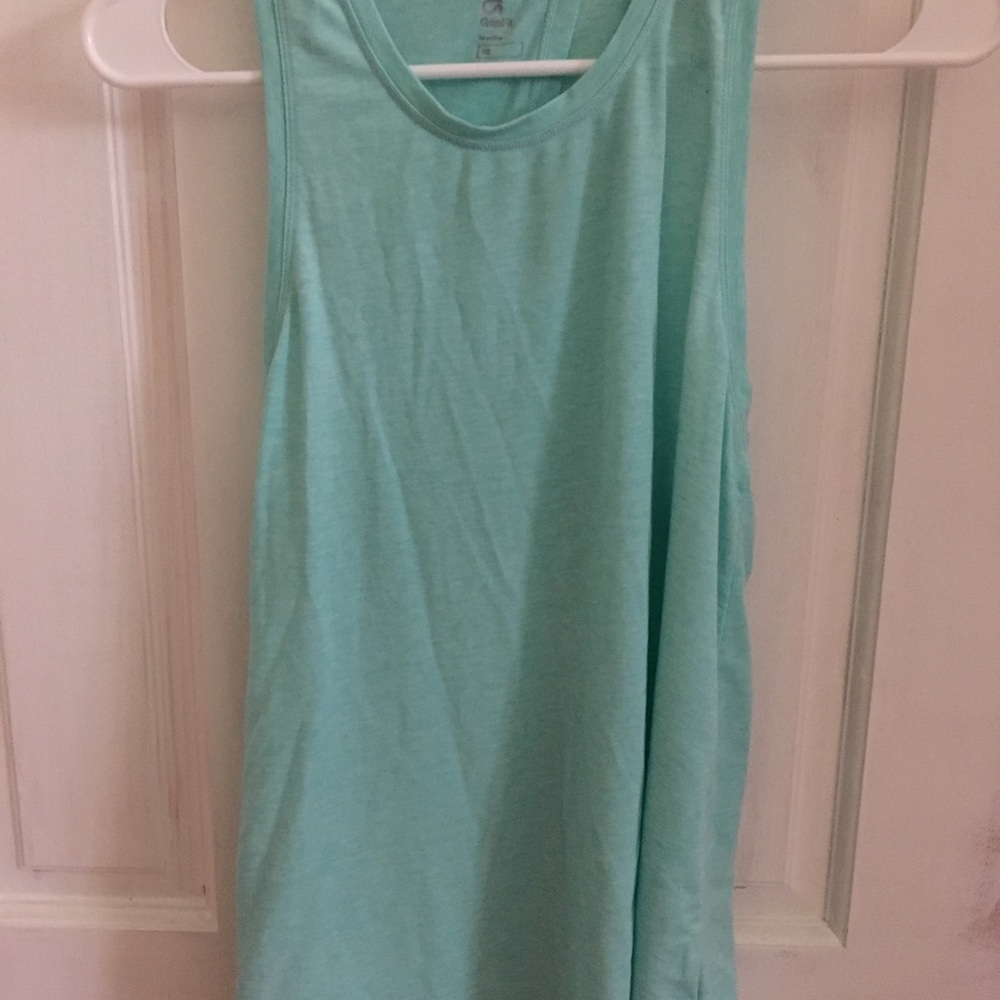 GapFit Breathe Open Back Tank xs